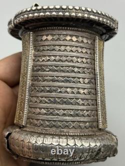 Paire de bracelets anciens en argent massif, mode ancienne 606 grammes Sindhi