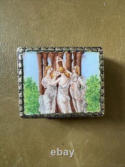Petite Boîte Ancienne En Argent Massif 800 Émaillée Thème Trois Femmes En Nature