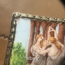 Petite Boîte Ancienne En Argent Massif 800 Émaillée Thème Trois Femmes En Nature