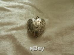 RARE ancien EX VOTO pendentif reliquaire Coeur de Marie argent massif