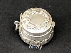RARE jolie ancienne petite BOITE VINAIGRETTE PENDENTIF XIXe ARGENT MASSIF parfum