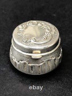 RARE jolie ancienne petite BOITE VINAIGRETTE PENDENTIF XIXe ARGENT MASSIF parfum