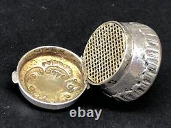 RARE jolie ancienne petite BOITE VINAIGRETTE PENDENTIF XIXe ARGENT MASSIF parfum