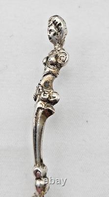 Rare Ancienne Cuillere En Argent Massif Decor Personnage
