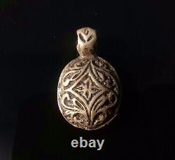 Rare ancien médaillon viking en argent orné de la croix solaire 11th après J-C