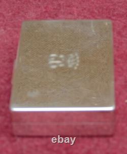 Rare magnifique ancienne boite argent massif signé g. Petochi roma 800 67.21 grm