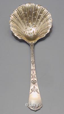 -SUPERBE ANCIENNE CUILLERE A FRAISES ARGENT MASSIF Poinçon MINERVE VITRINE D