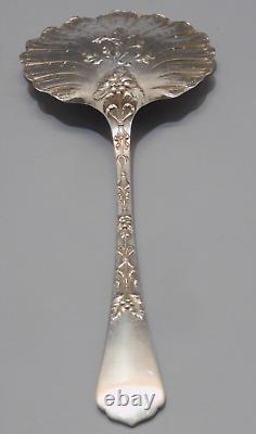 -SUPERBE ANCIENNE CUILLERE A FRAISES ARGENT MASSIF Poinçon MINERVE VITRINE D