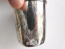 Timbale ancienne en argent massif poinçon tête de minerve poids 56 g